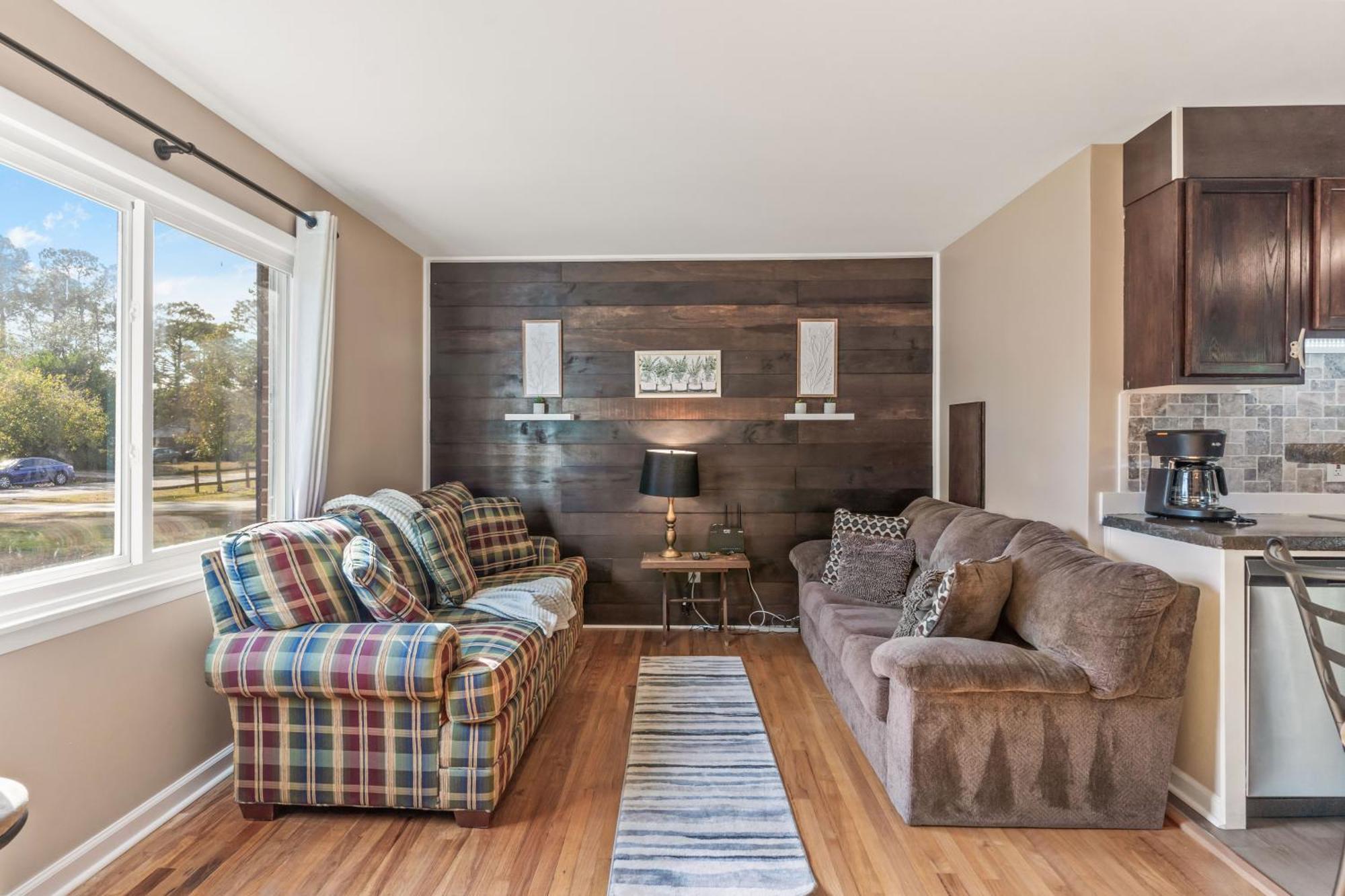 Chill Retreat, Hot Tub, Large Private Yard Villa Wilmington Luaran gambar
