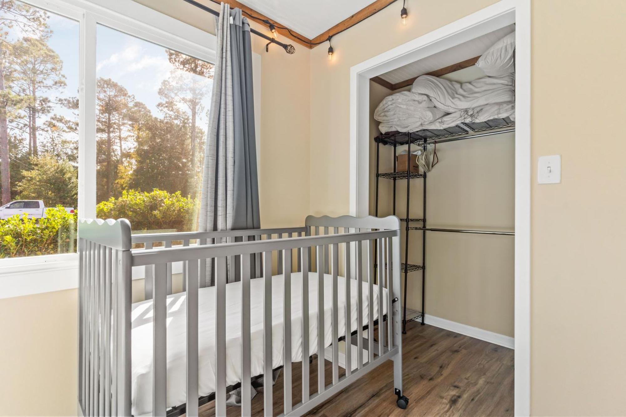 Chill Retreat, Hot Tub, Large Private Yard Villa Wilmington Luaran gambar