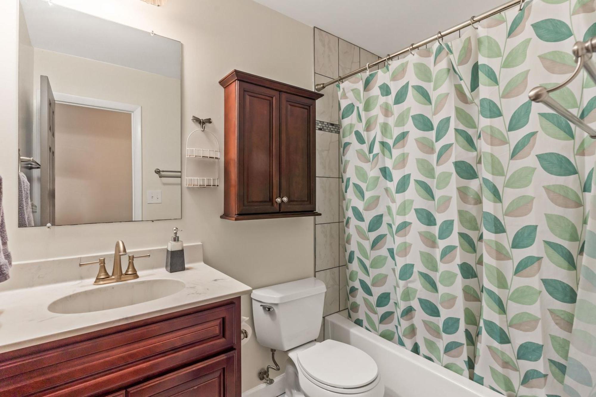 Chill Retreat, Hot Tub, Large Private Yard Villa Wilmington Luaran gambar